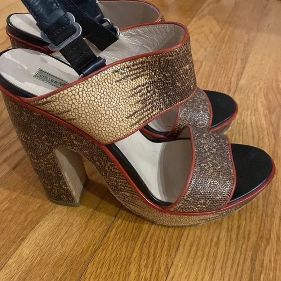 Dries Van Noten sz 39.5 textured leather heel good pre owned condition - Picture 7 of 7